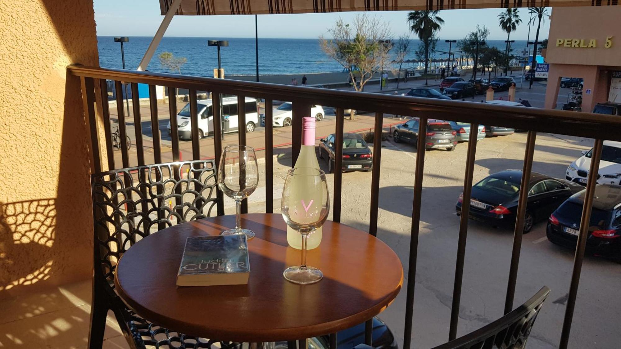 Apartamento La Perla ฟูเอนฮิโรลา ภายนอก รูปภาพ